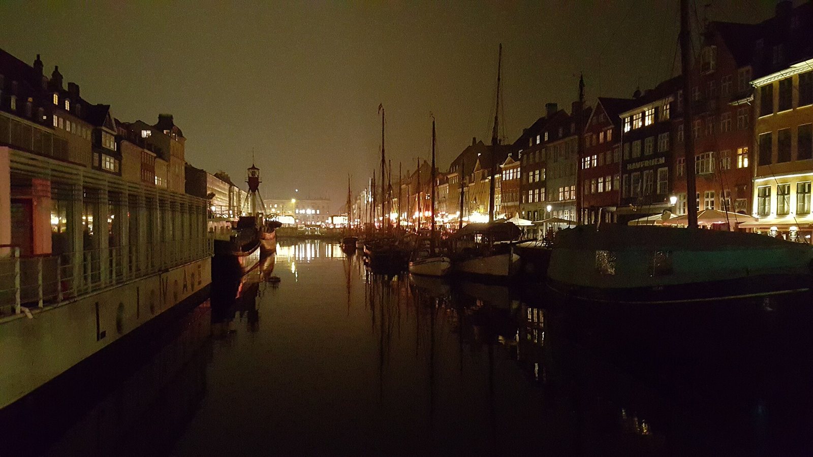 Copenhagen by night 20151104 IE 2